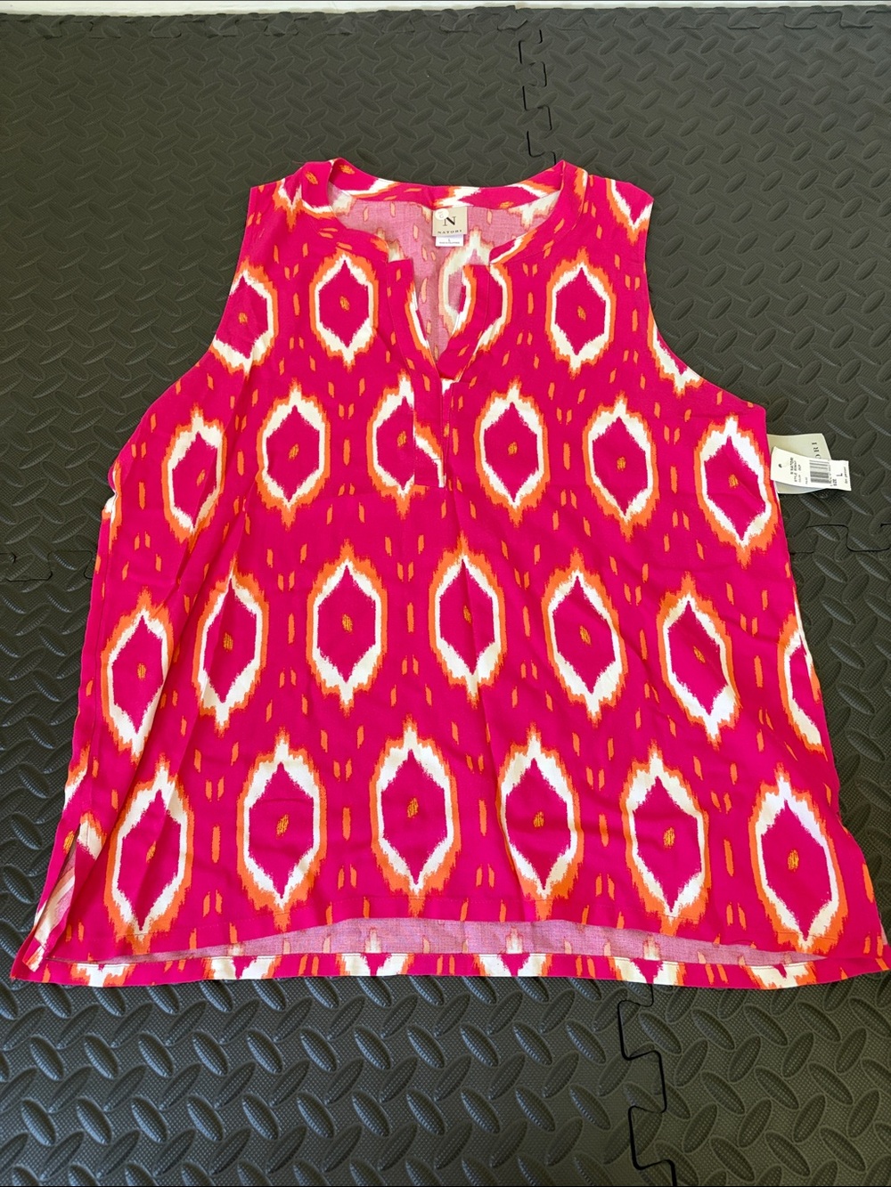 Charming Nina Bright Pink Printed Sleeveless Shell